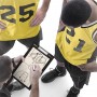 Дошка тренерська баскетбольна тактична SKLZ Magnacoach Basketball 22х33 см (SKLZ01) Дошка тренерська баскетбольна тактична SKLZ Magnacoach Basketball 22х33 см (SKLZ01)