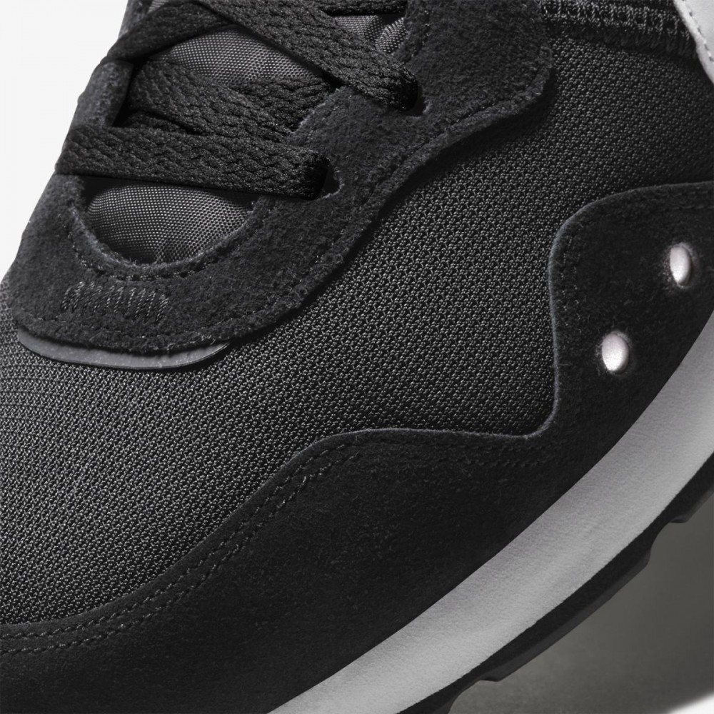 Кросівки спортивні Nike Venture Runner для бігу та на кожен день (CK2944-002)