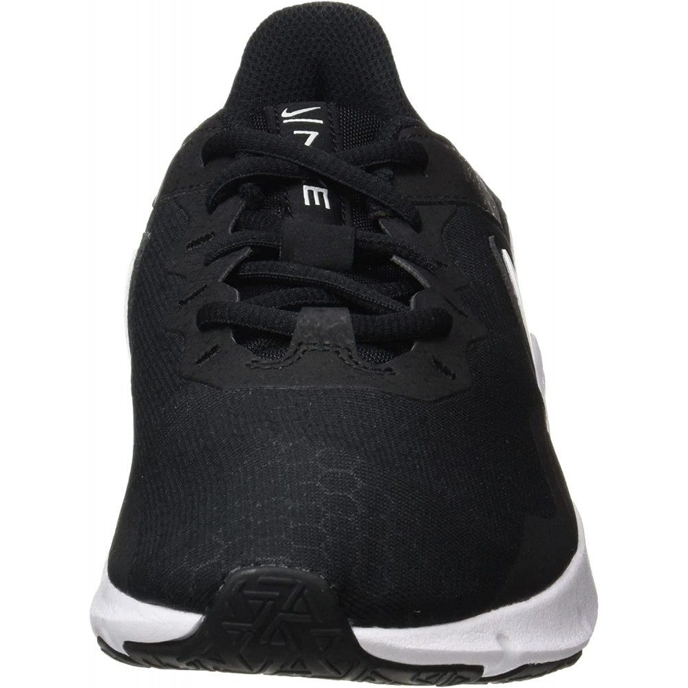 Кросівки спортивні Nike Legend Essential 2 для спорту та на кожен день (CQ9356-001)