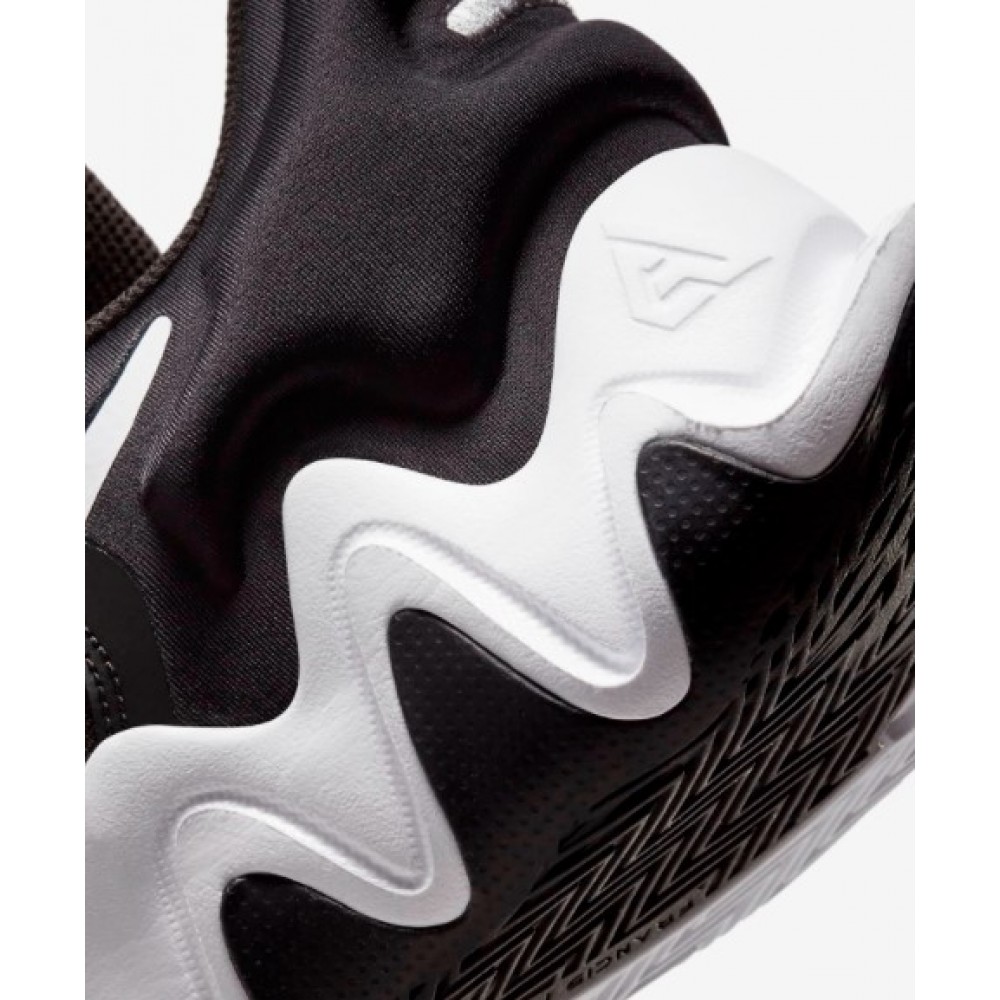 Кросівки баскетбольні Nike Giannis Immortality (CZ4099-010)