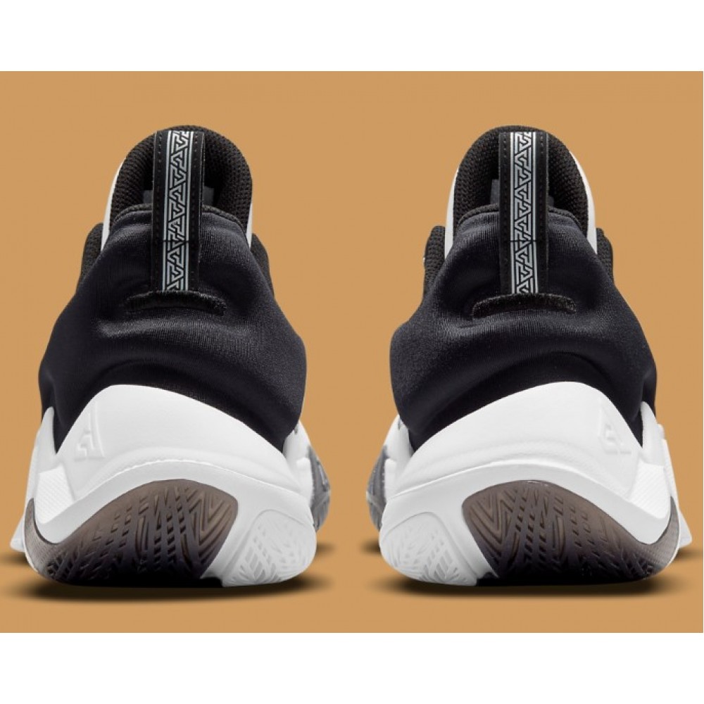 Кросівки баскетбольні Nike Giannis Immortality (CZ4099-100)
