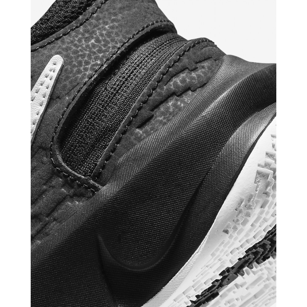 Дитячі баскетбольні кросівки Nike Team Hustle D 10 FlyEase (DD7303-004)