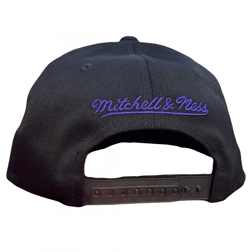 Кепка-бейсболка Mitchell &amp; Ness Los Angeles Lakers Cap (MN-NBA-FA064-LALAKE-BLKYEL)