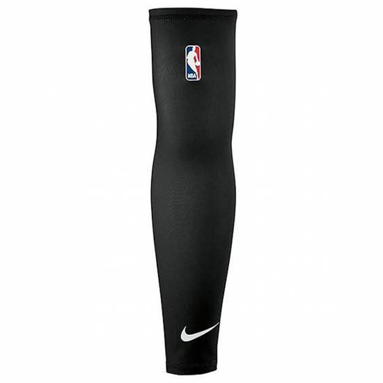 Рукав баскетбольний компресійний Nike Shooter Sleeve 2.0 NBA р. S-M 1 шт. (N.100.2041.010)