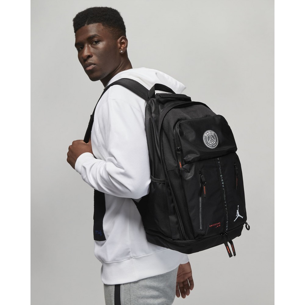 Рюкзак баскетбольний Jordan Paris Saint-Germain Training Backpack 27 л (9A0659-023)