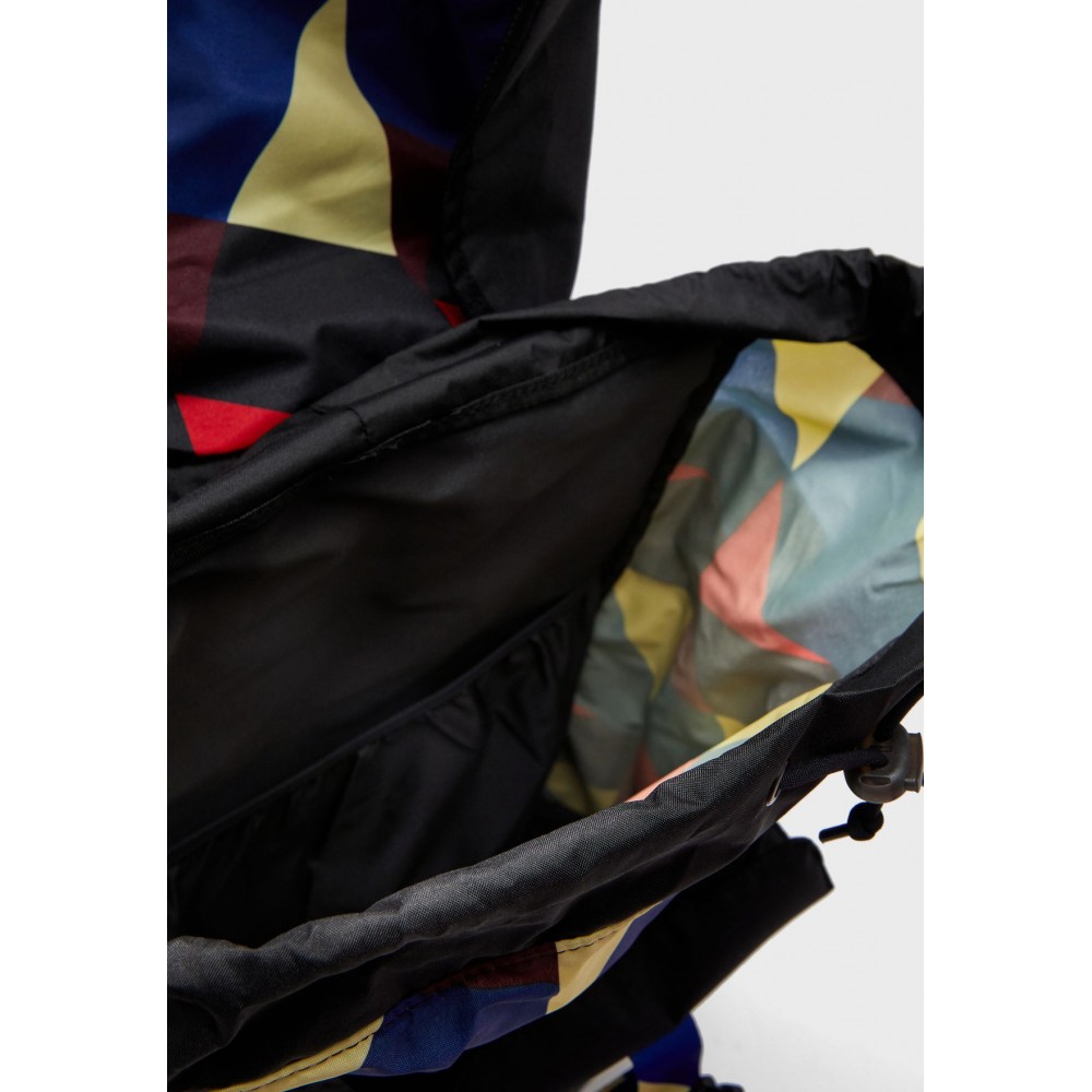 Рюкзак баскетбольний Nike Kyrie Irving Backpack 37 л (BA6156-010)