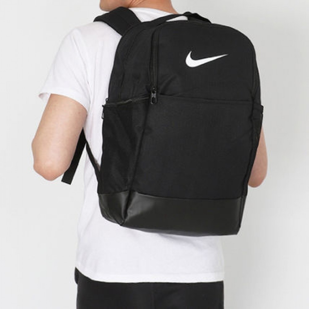Рюкзак спортивний міський Nike Brasilia 9.5 Medium Backpack 24 л (DH7709-010)