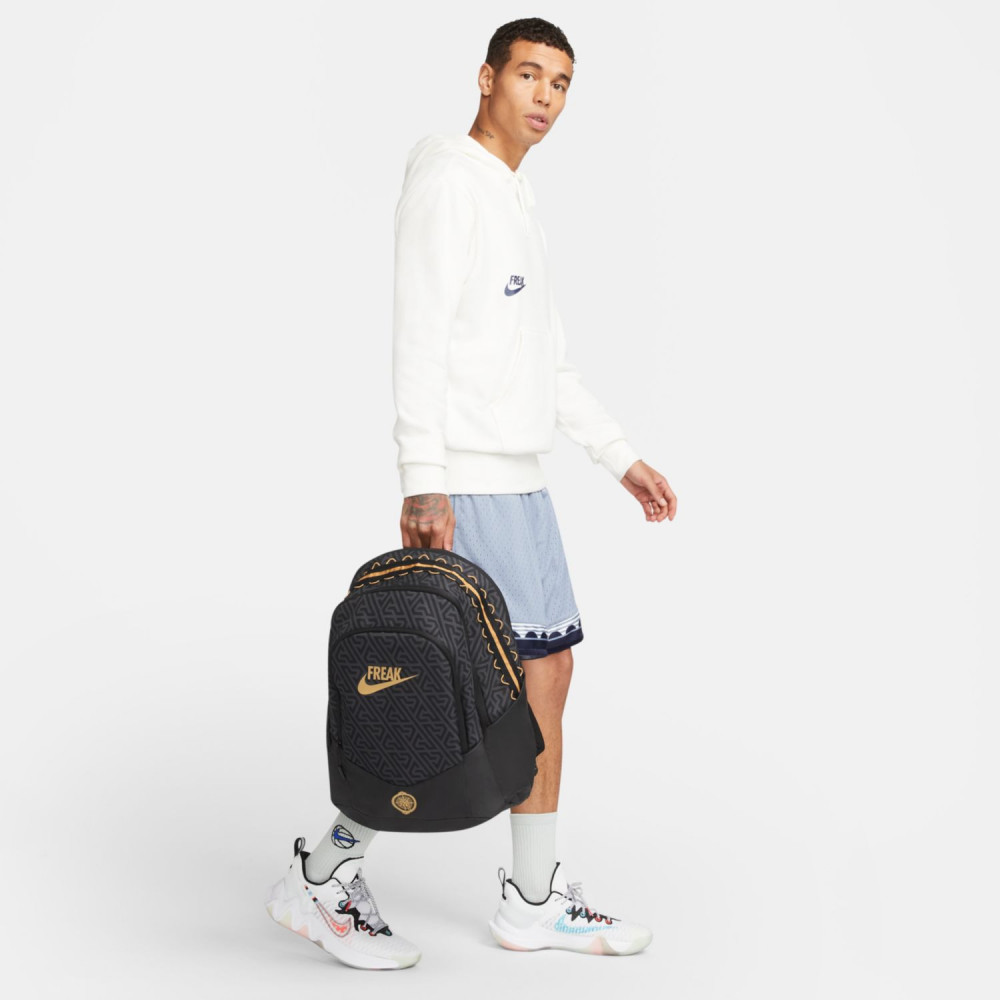 Рюкзак баскетбольний спортивний Nike Giannis Backpack 29 л поліестер (DQ5241-010)