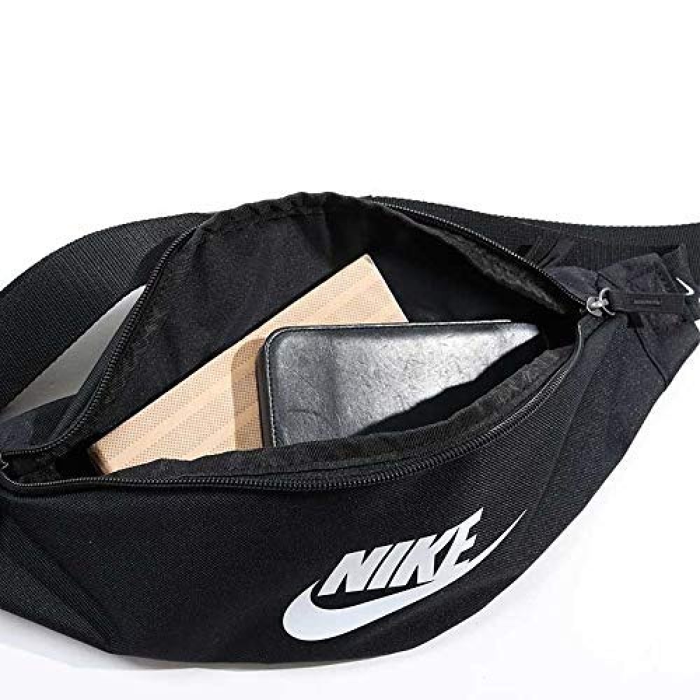 Сумка-бананка на пояс Nike Heritage Waistpack для зберігання дрібних предметів (BA5750-010)