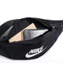 Сумка-бананка на пояс Nike Heritage Waistpack для зберігання дрібних предметів (BA5750-010)