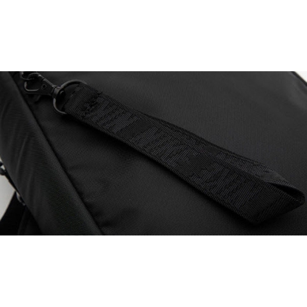 Сумка через плече Nike Sportswear Essentials для зберігання дрібних предметів (CV1060-011)