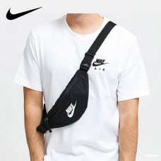Сумка-бананка на пояс Nike Heritage Waistpack для зберігання дрібних предметів (DB0488-010)