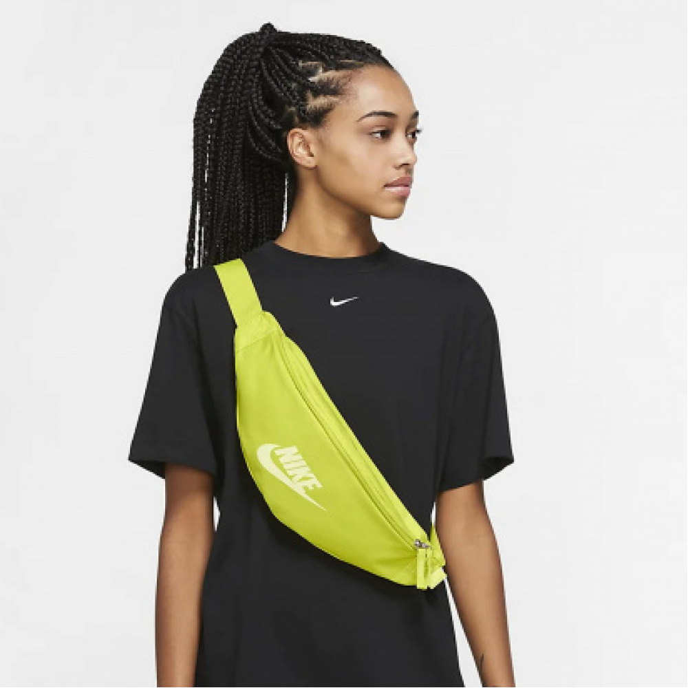 Сумка-бананка на пояс Nike Heritage Waistpack 3 л для зберігання дрібних предметів (DB0490-308)