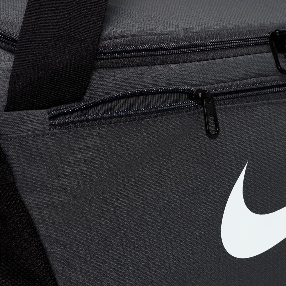 Сумка спортивна Nike Brasilia Duffel Bag 41 л для тренувань та спорту (DM3976-026)