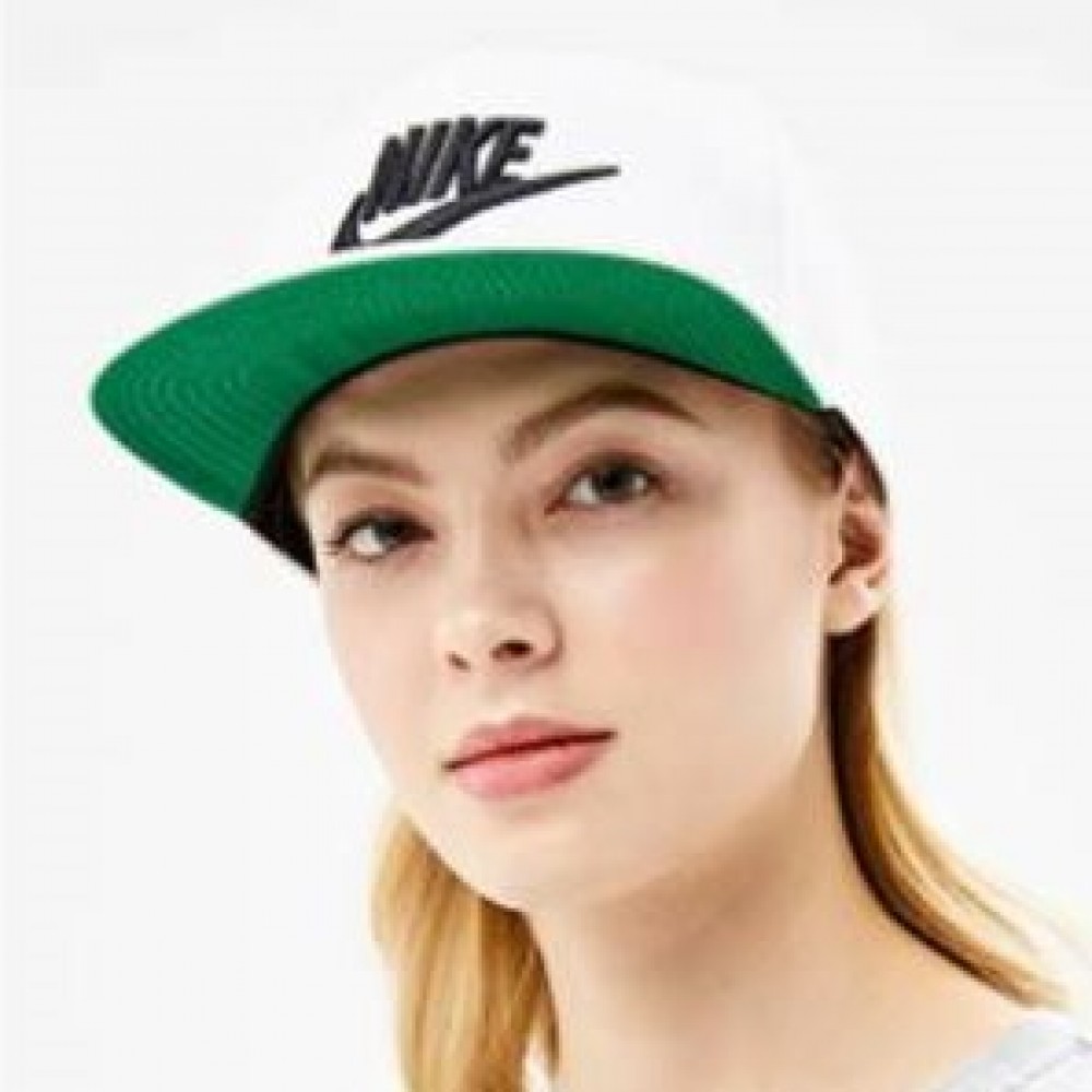 Кепка-бейсболка з прямим козирком Nike Futura Snapback In White 6-панельний снепбек (891284-100)
