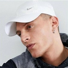 Кепка-бейсболка Nike Heritage 86 Metal Swoosh Cap біла (943092-100)