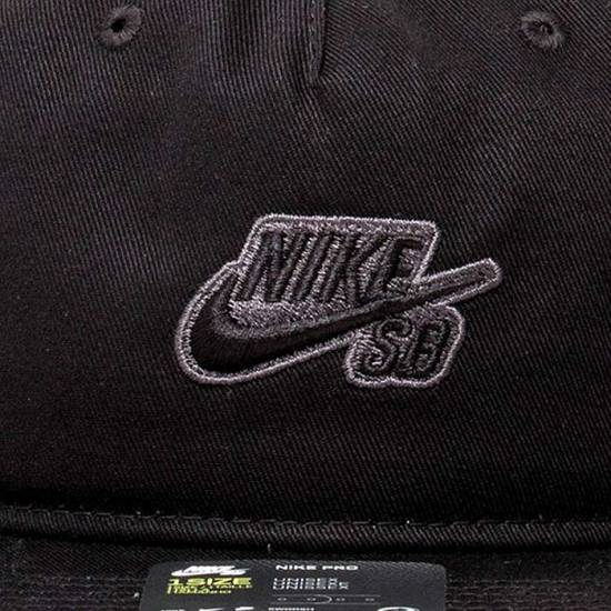 Кепка-бейсболка з прямим козирком Nike Snapback Cap Pro 6-панельний снепбек (CI4460-010)