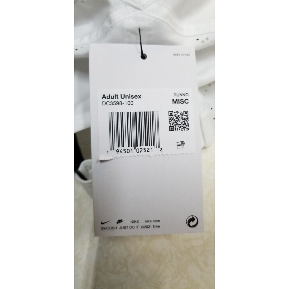Кепка-бейсболка Nike Dri-FIT Aerobill Featherlight Cap біла для бігу (DC3598-100)