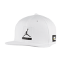 Кепка з прямим козирком Jordan Pro Jumpman Snapback 6-панельний снепбек (DJ6120-100) Кепка з прямим козирком Jordan Pro Jumpman Snapback 6-панельний снепбек (DJ6120-100)