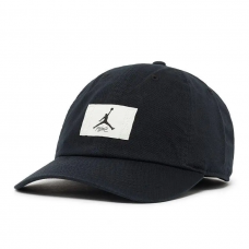 Кепка-бейсболка Jordan Club Cap Adjustable Hat чорна оригінал (FD5181-010)