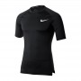 Футболка компрессійна чоловіча Nike Pro Top поліестер чорна (BV5631-010) Футболка компрессійна чоловіча Nike Pro Top поліестер чорна (BV5631-010)