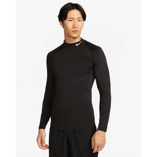 Футболка-лонгслів компресійна Nike Pro Men's Dri-FIT Fitness Mock-Neck Long-Sleeve Top (FB7908-010)