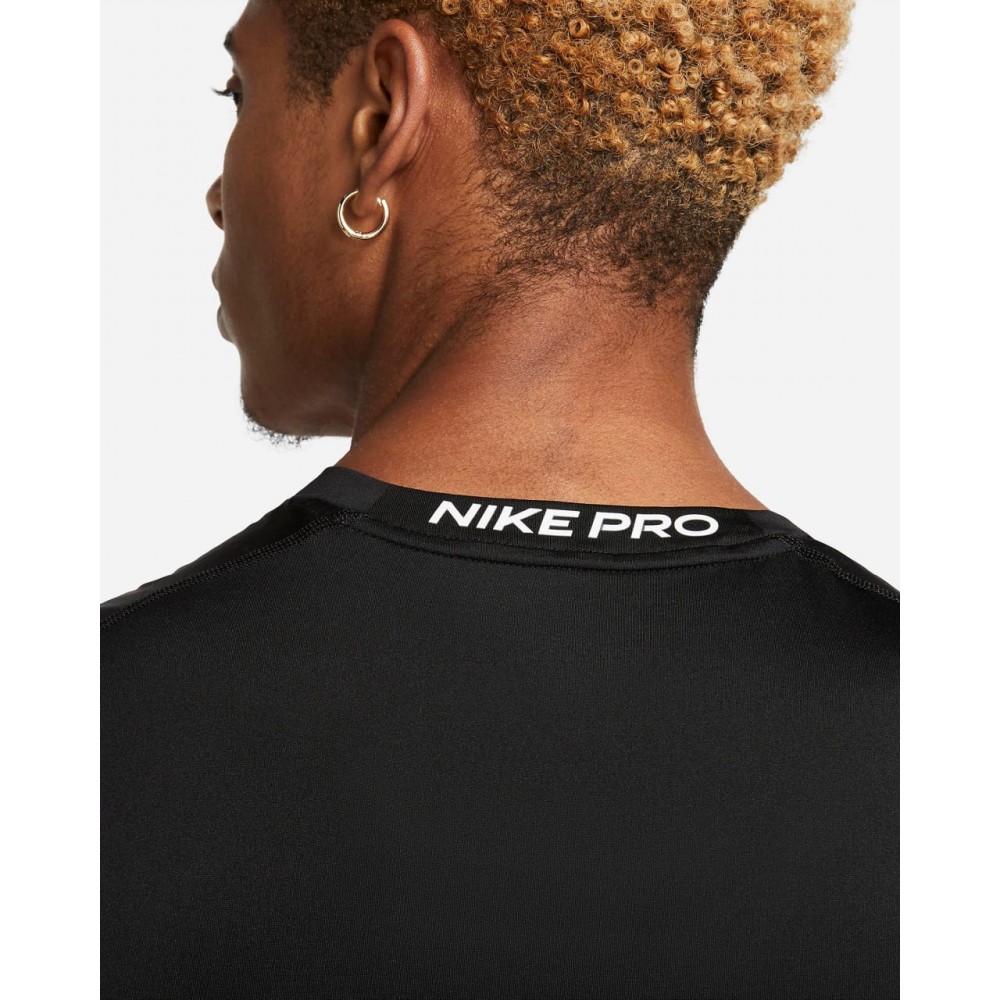 Майка Nike Pro Men's Dri-FIT Tight Sleeveless компресійна чоловіча чорна оригінал (FB7914-010)