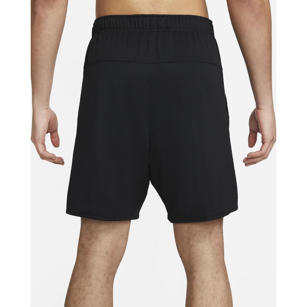 Шорти Nike Totality 7" Men's Dri-FIT Unlined Versatile Shorts чоловічі спортивні чорні оригінал (FB4196-010)