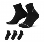 Шкарпетки баскетбольні Jordan Джордан Everyday Ankle Socks середні 3 пари (DX9655-010) Шкарпетки баскетбольні Jordan Джордан Everyday Ankle Socks середні 3 пари (DX9655-010)