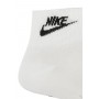 Шкарпетки спортивні Nike Everyday Essential Ankle 3 пари білі (SK0110-101) Шкарпетки спортивні Nike Everyday Essential Ankle 3 пари білі (SK0110-101)