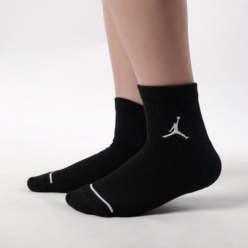 Шкарпетки спортивні баскетбольні Jordan Jumpman Quarter 1 пара чорні (SX5544-010.1)