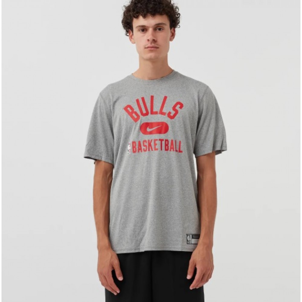 Футболка баскетбольна Nike NBA Chicago Bulls Dri-Fit The Team's Practice Tee (DA5916-063)