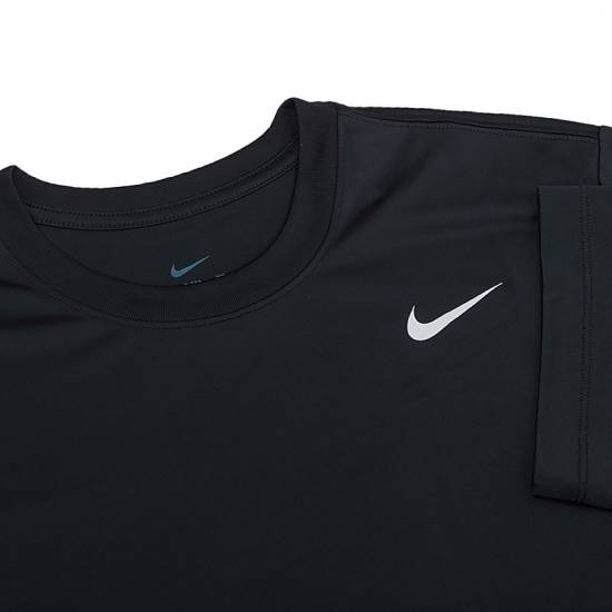 Футболка чоловіча спортивна Nike Dri-FIT Legend T-shirt (DX0989-010)