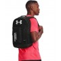 Рюкзак спортивний міський Under Armour Halftime Backpack 22 л чорний (1362365-001)