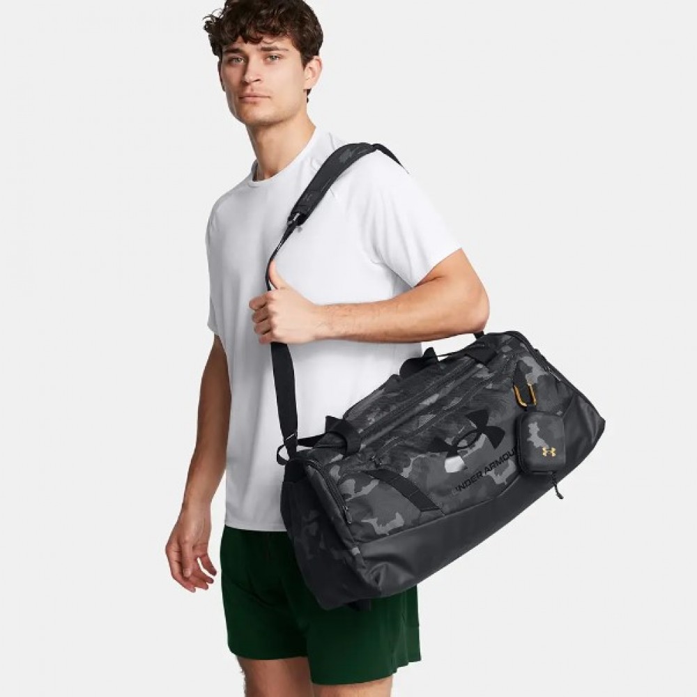 Сумка спортивна Under Armour Undeniable 5.0 Small Duffle Bag 40 л чорна (1369222-007)