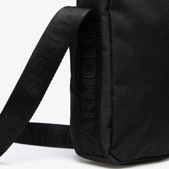 Сумка через плече Under Armour SportStyle Lite Crossbody 4 л (1381912-001)