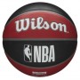 М'яч баскетбольний Wilson NBA Toronto Raptors Outdoor розмір 7 гумовий (WTB1300XBTOR М'яч баскетбольний Wilson NBA Toronto Raptors Outdoor розмір 7 гумовий (WTB1300XBTOR