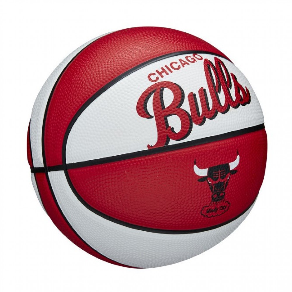 Міні-м'яч баскетбольний Wilson Team Retro Mini Chicago Bulls розмір 3 (WTB3200XBCHI)