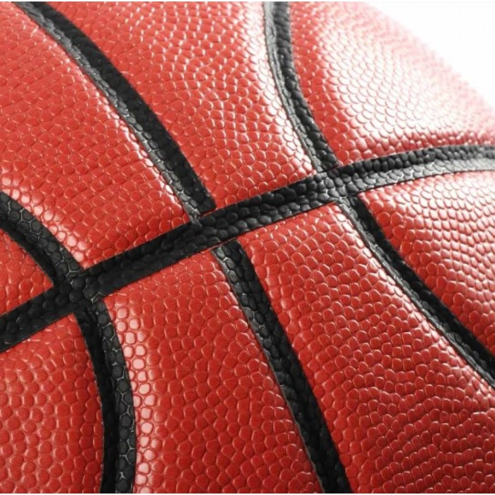 М'яч баскетбольний Wilson Reaction Indoor-Outdoor Game Ball розмір 7 композитна шкіра (B1237Z)